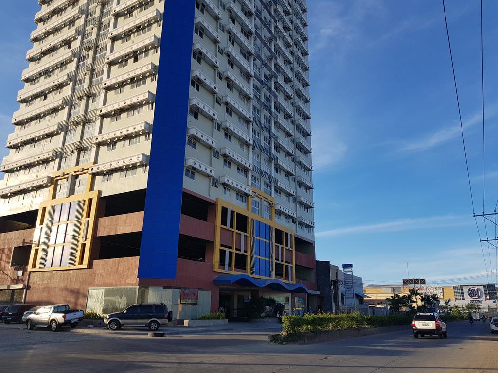 Feel Great Stay Condotels - San Marino Cebu Exterior foto