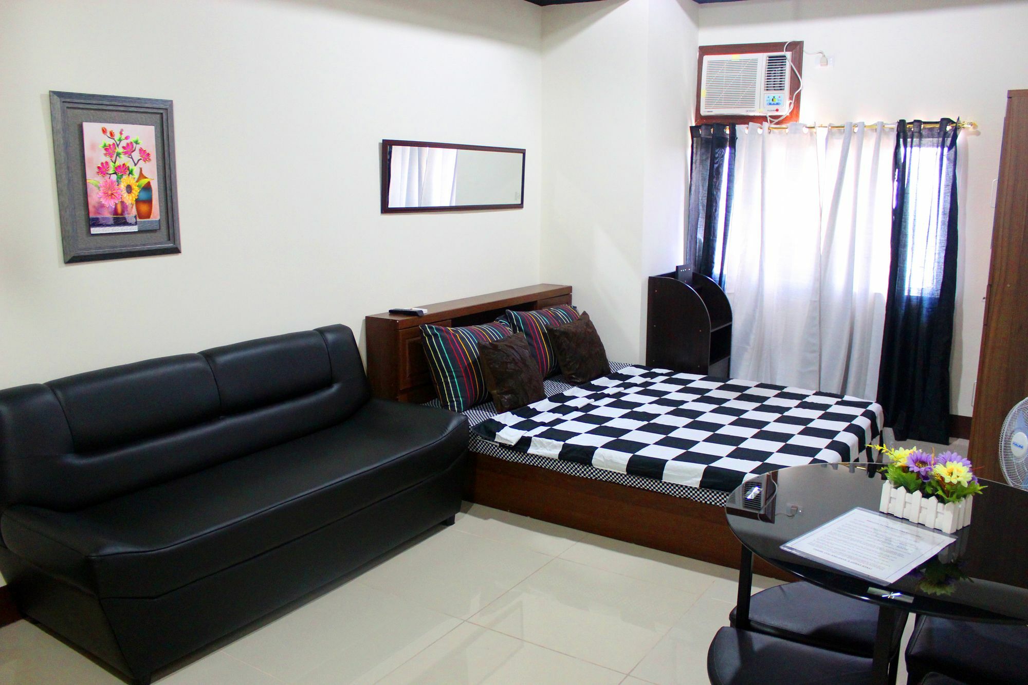 Feel Great Stay Condotels - San Marino Cebu Exterior foto